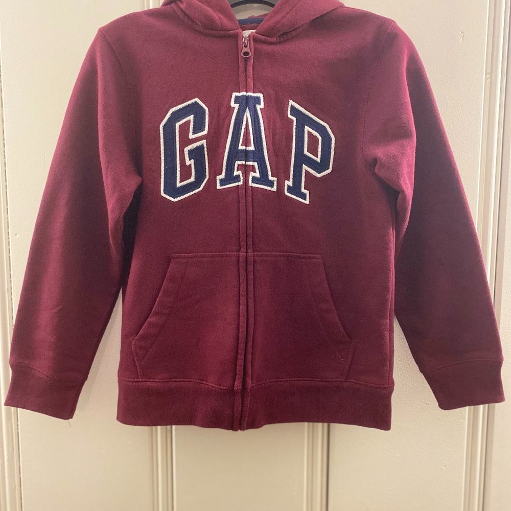 BOY'S GAP HOODIE SIZE: LARGE